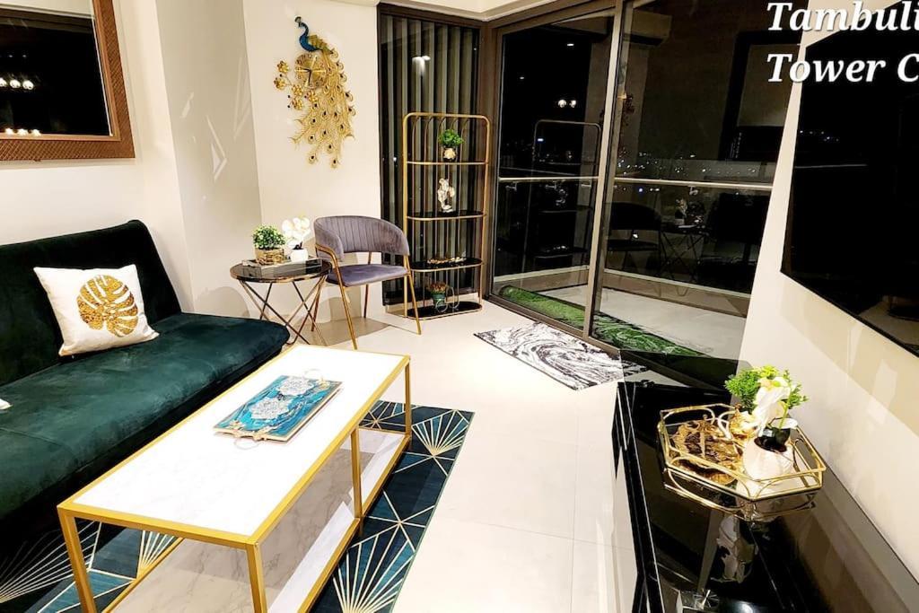 Seaside Luxury Living Lägenhet Lapu-Lapu City Exteriör bild